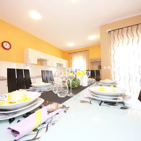 Fiola Apartamento *